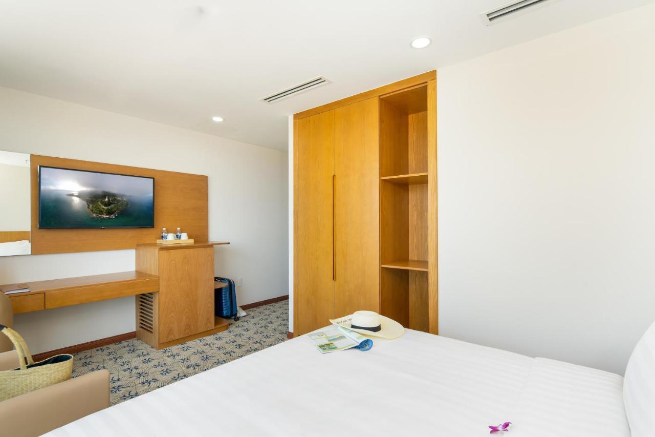 Lamanga Hotel & Suites Da Nang Exterior photo